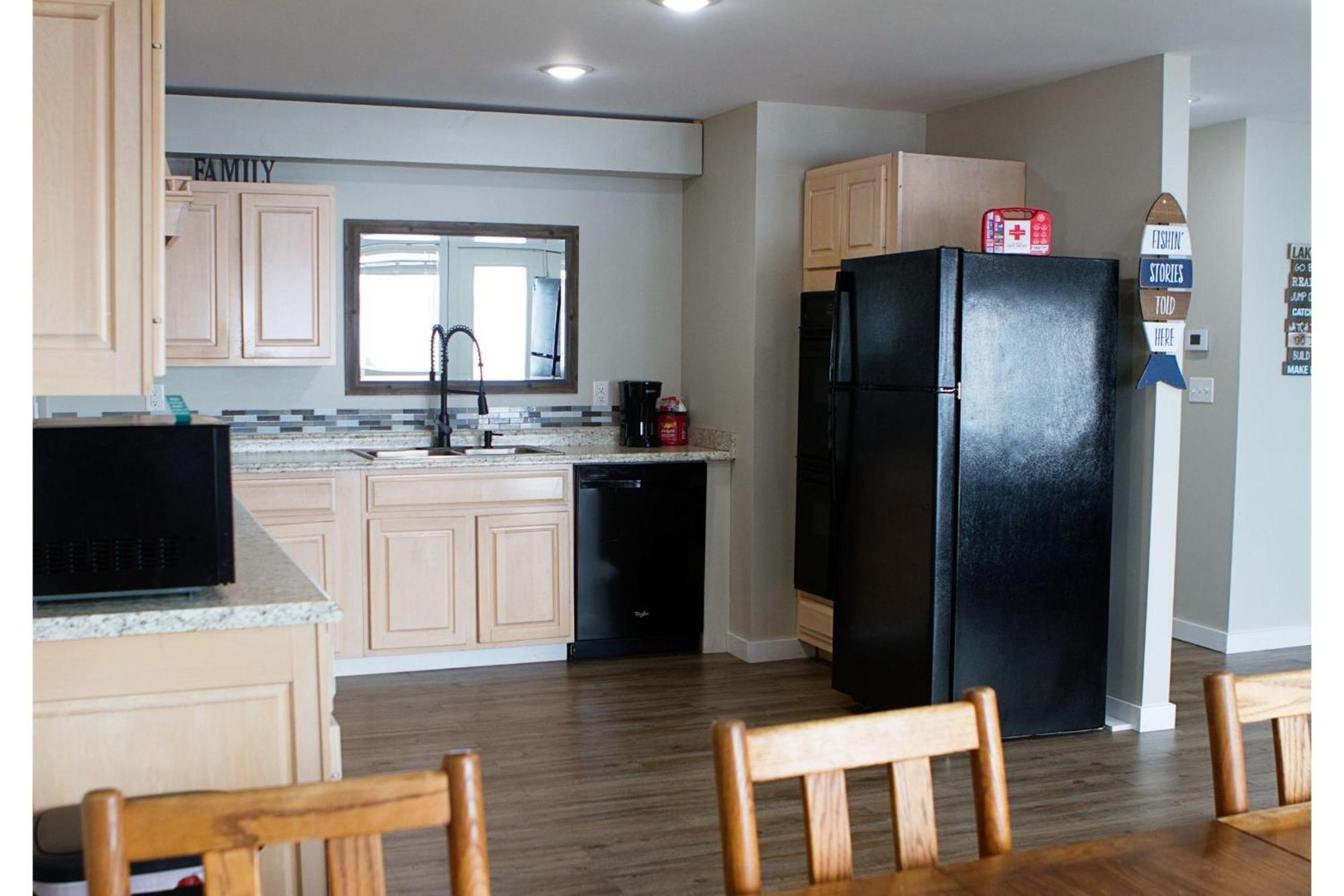 Cozy Home Lake Huron II Au Gres Phòng bức ảnh
